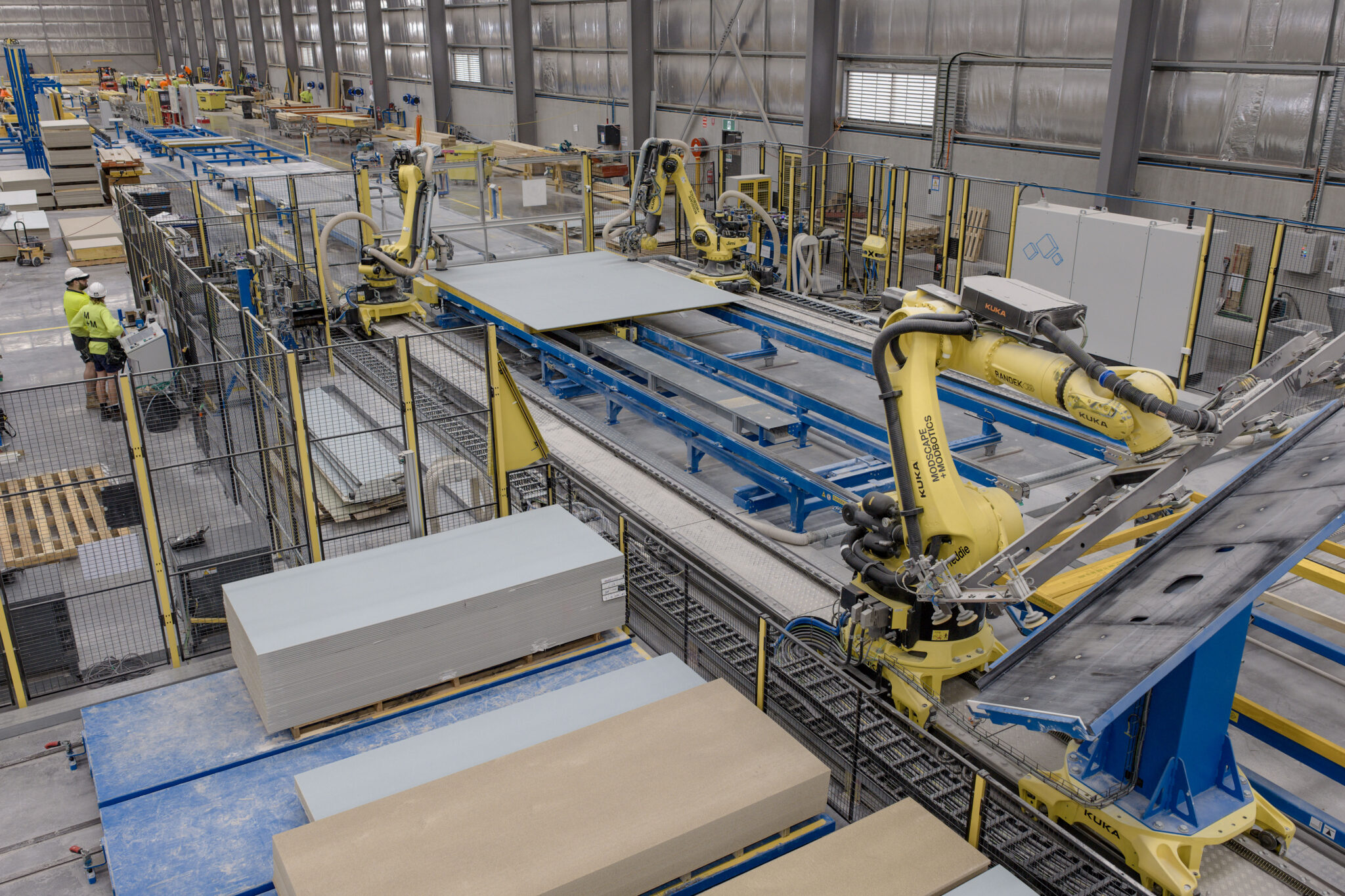 Modscape + Modbotics team in factory